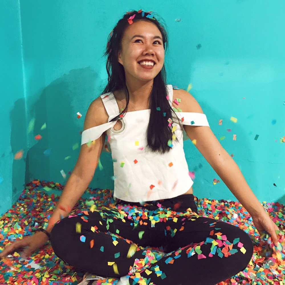 Meet your Posher, Crystal